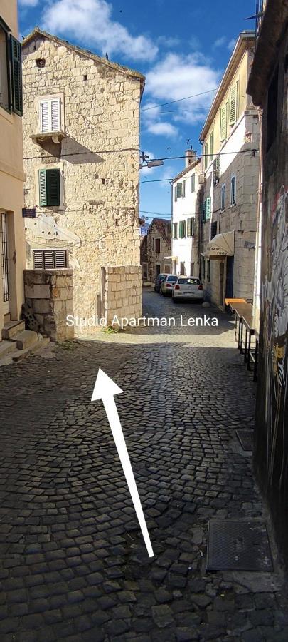 Studio Apartman Lenka สปลิท ภายนอก รูปภาพ